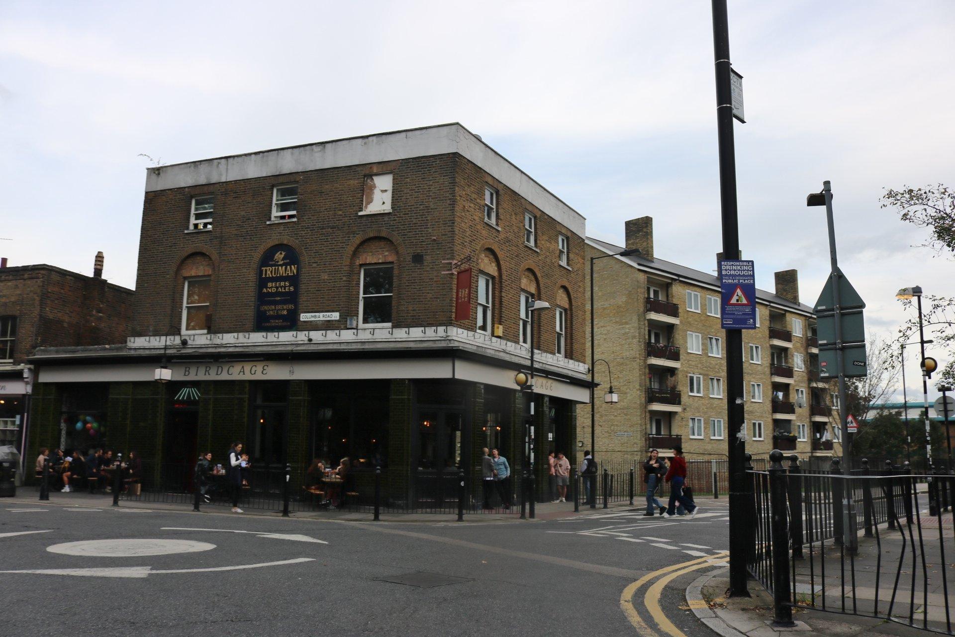 Photo by David Howard (Wikimedia Commons)